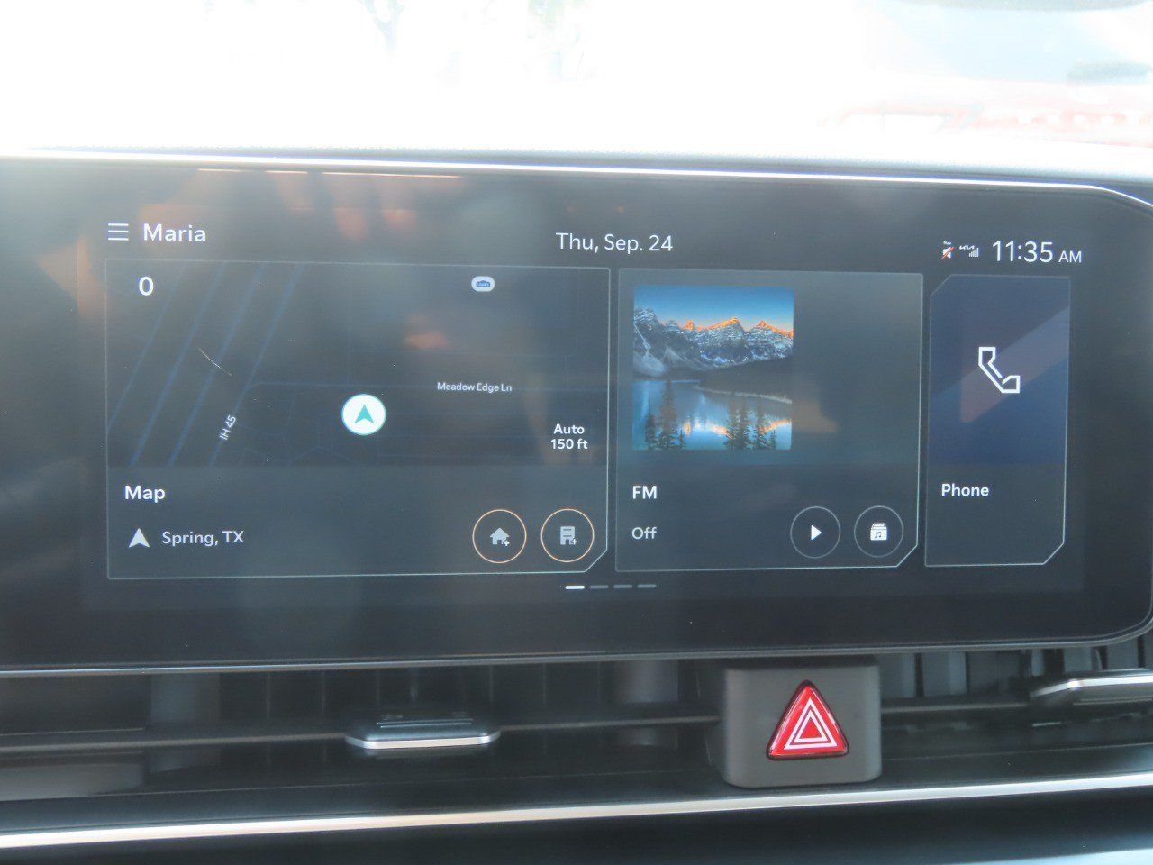 Used 2025 Kia Carnival FWD image 29