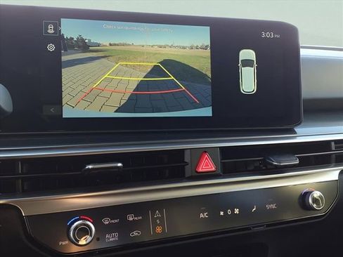New 2025 Kia Sorento S AWD/4WD image 8