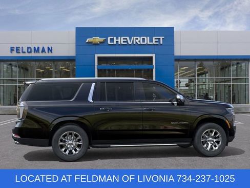 New 2025 Chevrolet Suburban Premier image 5