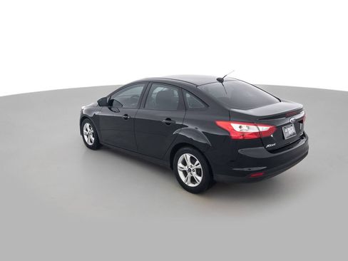 Used 2013 Ford Focus SE FWD image 7