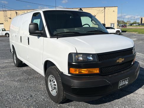 New 2025 Chevrolet Express 2500 w/ Driver Convenience Package image 2