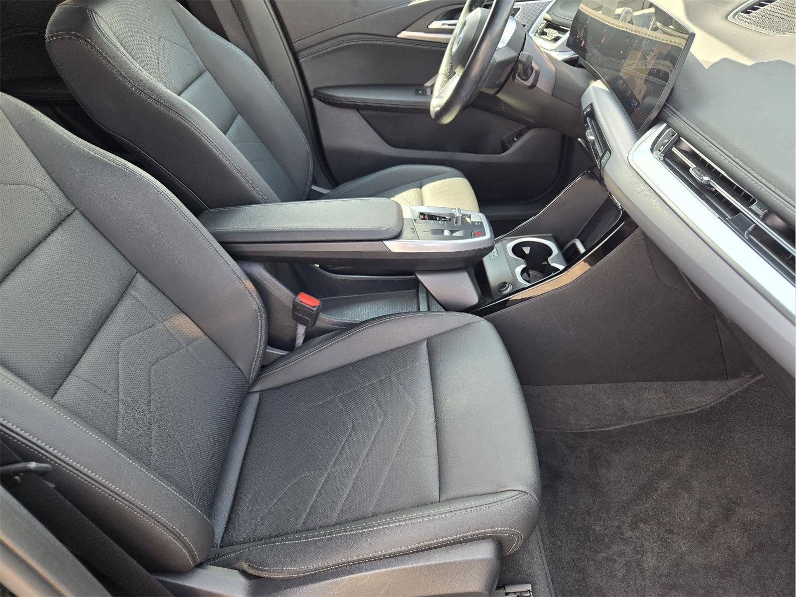 Used 2023 BMW X1 xDrive28i AWD/4WD image 12