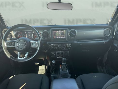 Used 2020 Jeep Gladiator Sport w/ Quick Order Package 24S AWD/4WD image 11