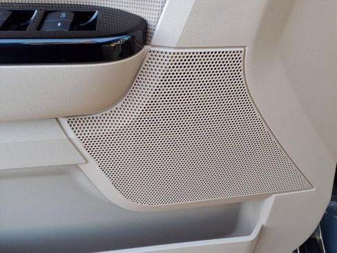 Used 2009 Ford Escape Limited image 15