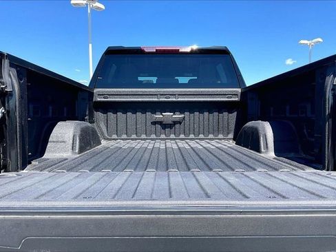 Used 2023 Chevrolet Silverado 1500 RST AWD/4WD image 28