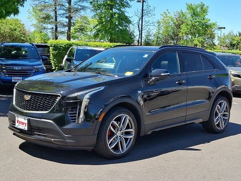 Used 2021 Cadillac XT4 Sport w/ Cold Weather Package AWD/4WD image 3