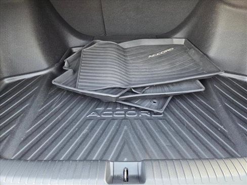 Used 2025 Honda Accord Touring image 6