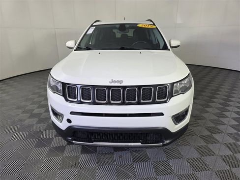 Used 2019 Jeep Compass Limited image 3
