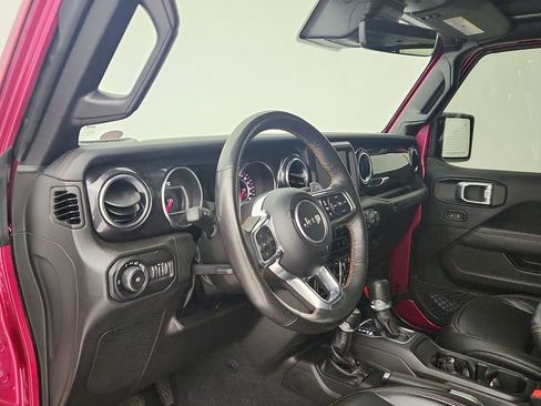 Used 2022 Jeep Wrangler Unlimited Rubicon w/ Xtreme Recon 35" Tire Package AWD/4WD image 14