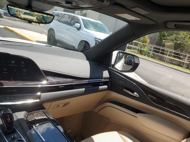 Certified 2023 Cadillac Escalade ESV Premium Luxury w/ LPO, Radiant Package AWD/4WD image 17