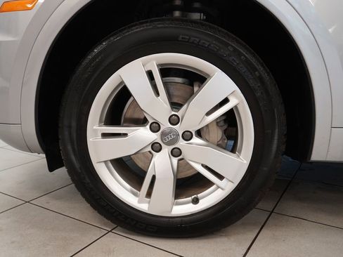 Used 2018 Audi Q5 2.0T Premium AWD/4WD image 15
