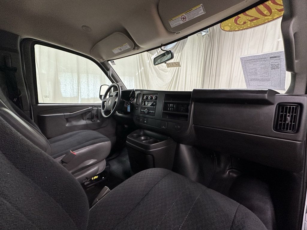Used 2025 GMC Savana 2500 w/ Driver Convenience Package RWD image 22