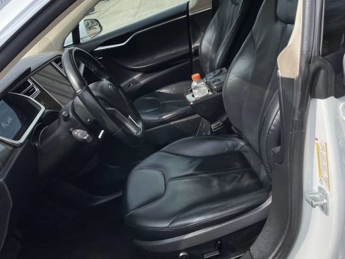 Used 2013 Tesla Model S image 14