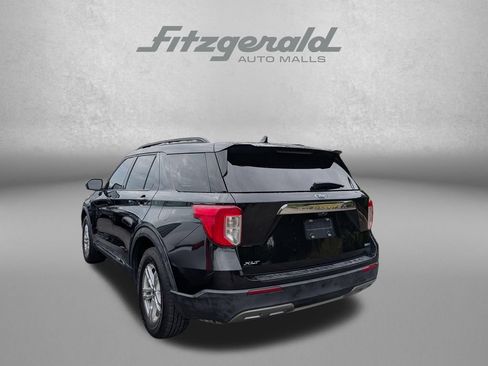 Used 2020 Ford Explorer XLT w/ Equipment Group 202A AWD/4WD image 5