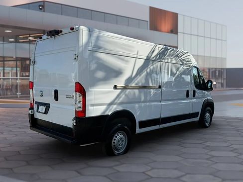 Used 2025 RAM ProMaster 2500 w/ Convenience Group FWD image 6