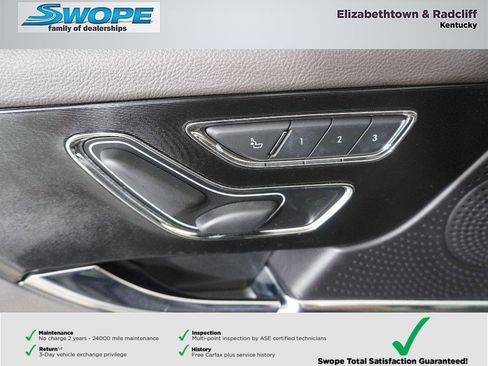Used 2023 Lincoln Corsair AWD w/ Equipment Group 101A image 15