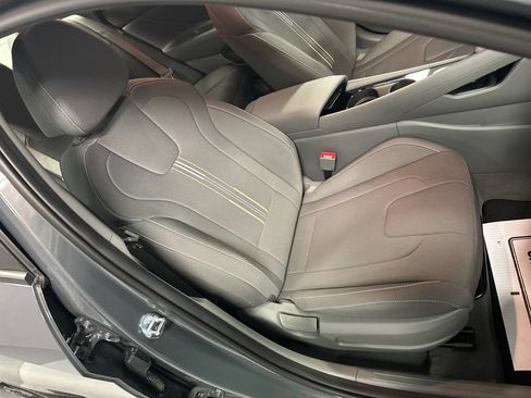 New 2026 Hyundai Elantra SEL FWD image 23