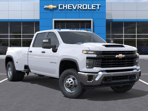 New 2026 Chevrolet Silverado 3500 W/T image 7
