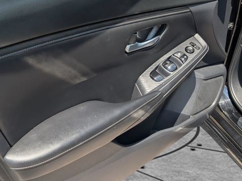 Used 2020 Nissan Sentra SV FWD image 15