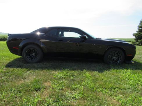 Used 2023 Dodge Challenger SRT Hellcat Redeye RWD image 6