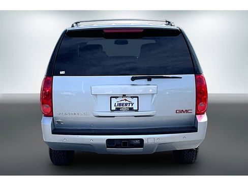 Used 2013 GMC Yukon XL SLT AWD/4WD image 5