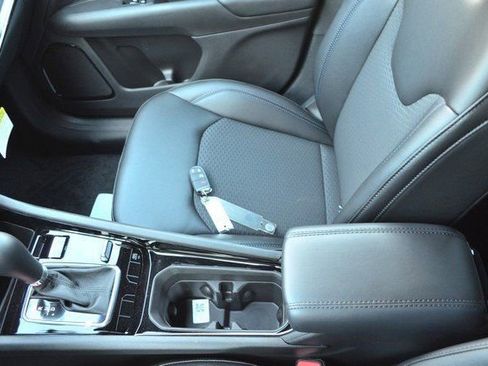 New 2026 Jeep Compass Latitude image 22