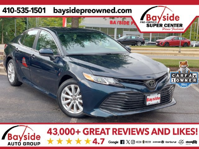 Used 2020 Toyota Camry LE FWD image 1