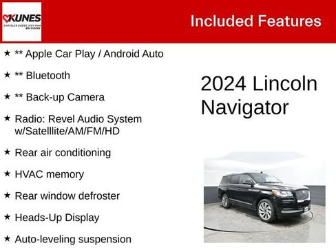 Used 2024 Lincoln Navigator Reserve AWD/4WD image 3