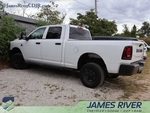 Used 2026 RAM 2500 Tradesman AWD/4WD image 1