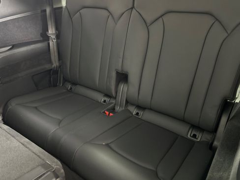 Used 2022 Audi Q7 3.0T Prestige w/ Prestige Package image 14