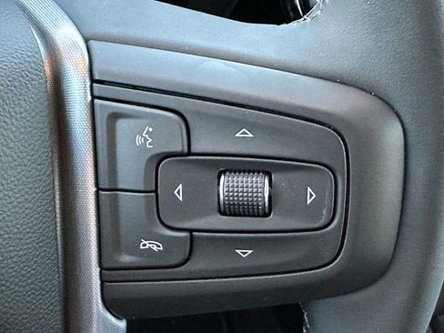 New 2026 GMC Sierra 3500 SLT w/ SLT Convenience Package image 34