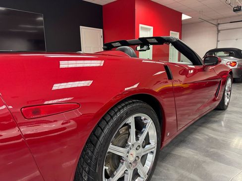 Used 2009 Chevrolet Corvette Convertible RWD image 31