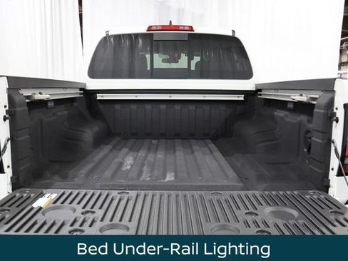 Certified 2025 Nissan Frontier SV w/ SV Convenience Package AWD/4WD image 11