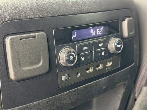 Used 2018 GMC Yukon XL Denali w/ Denali Ultimate Package image 30