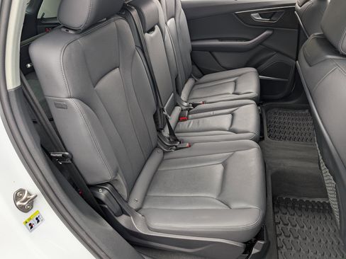 Used 2023 Audi Q7 3.0T Premium Plus w/ Premium Plus Package image 20