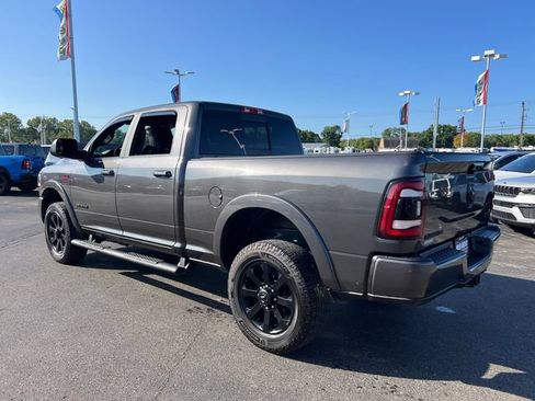 Used 2022 RAM 2500 Laramie w/ Night Edition AWD/4WD image 5