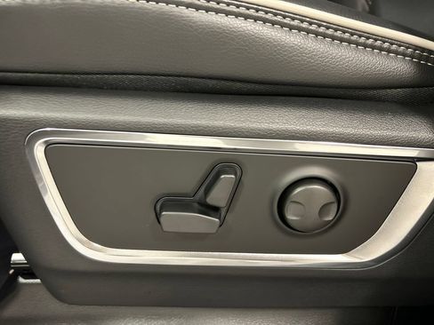 New 2026 RAM 1500 Laramie w/ Night Edition AWD/4WD image 16