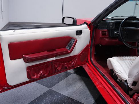 Used 1990 Ford Mustang GT image 31