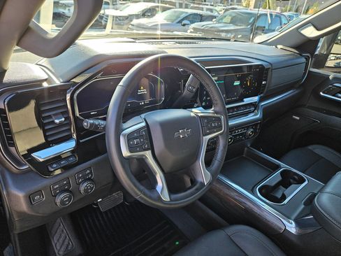 Used 2024 Chevrolet Silverado 3500 LTZ w/ LTZ Plus Package image 12