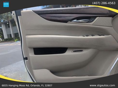 Used 2015 Cadillac Escalade 2WD image 11