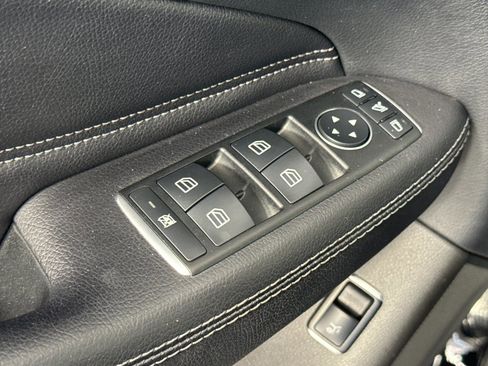 Certified 2017 Mercedes-Benz GLE 350 4MATIC image 13