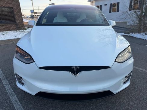 Used 2018 Tesla Model X 100D image 8