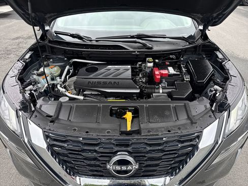 Used 2023 Nissan Rogue SV AWD/4WD image 25