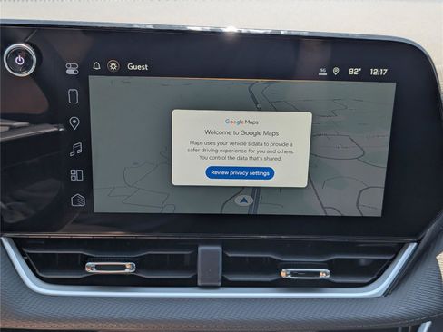 New 2026 Chevrolet Equinox LT w/ Safety and Technology Package AWD/4WD image 24