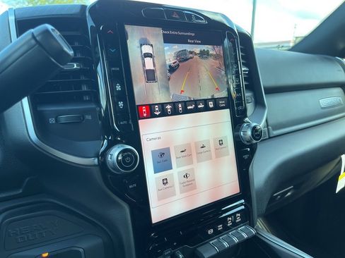 New 2025 RAM 2500 Big Horn image 10