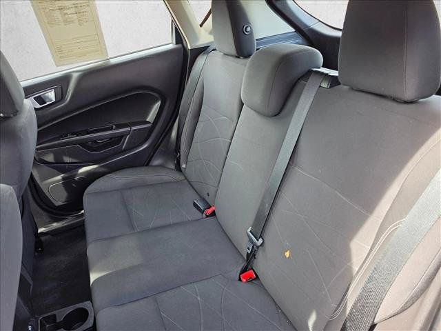 Used 2015 Ford Fiesta SE FWD image 17