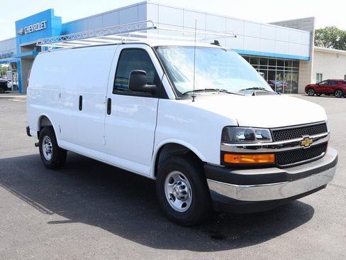 New 2025 Chevrolet Express 2500 w/ Driver Convenience Package image 2