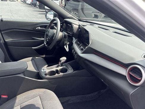 Certified 2024 Chevrolet Trax RS w/ Driver Confidence Package FWD image 26