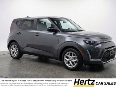 Used 2025 Kia Soul LX w/ LX Technology Package