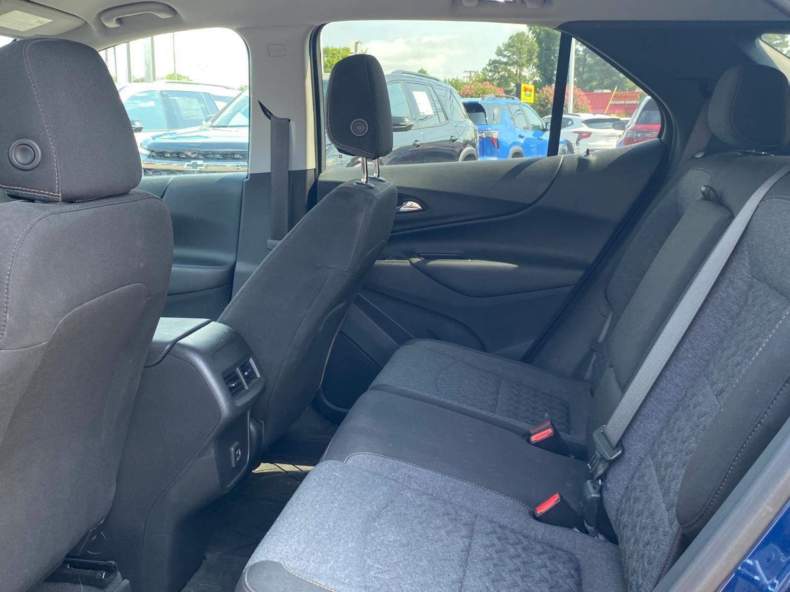 Used 2022 Chevrolet Equinox LT FWD image 22